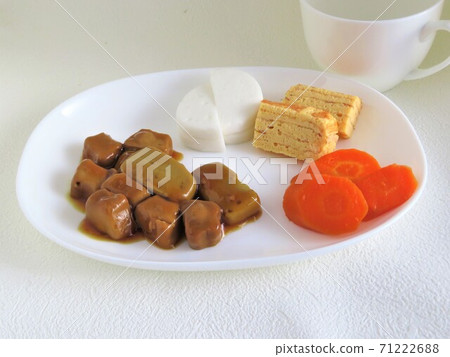 Delicious and easy-to-eat mousse long-term care food Delicious and easy-to-eat mousse long-term care food 71222688