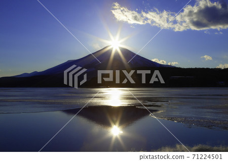 Double Diamond Fuji at Lake Yamanaka, Minamitsuru District, Yamanashi Prefecture 71224501