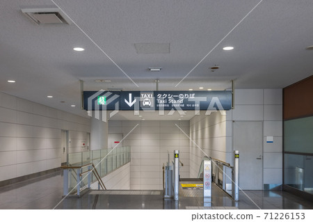Chubu International Airport Terminal Building Chubu International Airport Terminal Building 71226153