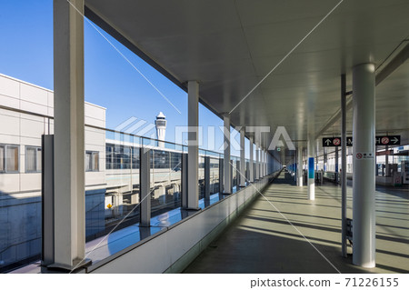 Chubu International Airport Parking lot access passage Chubu International Airport Parking lot access passage 71226155