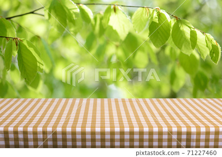 Empty table background Empty table background 71227460