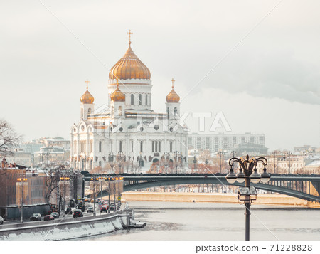 View on historical center, Moscow-river and Cathedral Of Christ The Saviour. Winter sunset in Moscow, Russia. View on historical center, Moscow-river and Cathedral Of Christ The Saviour. Winter sunset in Moscow, Russia. 71228828