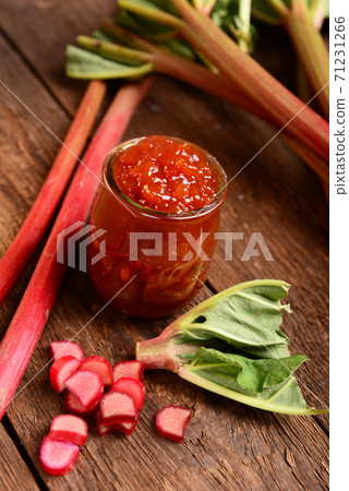Rhubarb jam 71231266