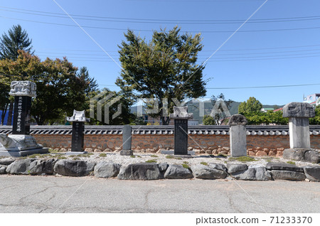 江蘇香江紀念碑 71233370