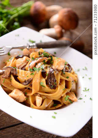 Pasta with porcini mushrooms Pasta with porcini mushrooms 71233980