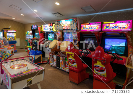 Game center image 71235585