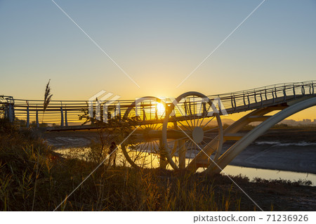 京畿道始興市微生活橋 71236926