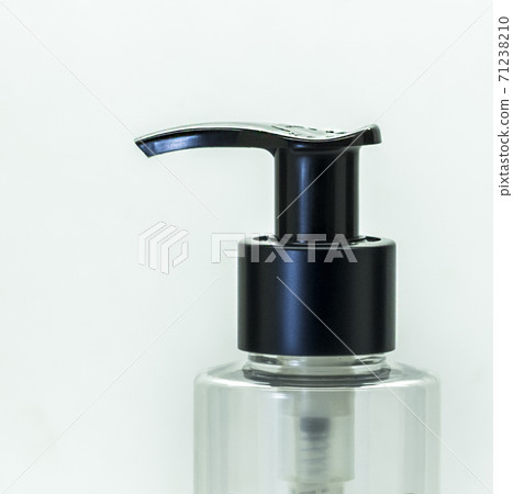 Packaging used in the cosmetic industry on a white background for the design part. Packaging used in the cosmetic industry on a white background for the design part. 71238210