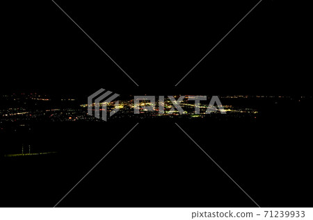 從大山看米子市的夜景...鳥取縣米子市 從大山看米子市的夜景...鳥取縣米子市 71239933