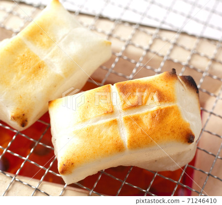 Baked sweet potato Baked sweet potato 71246410