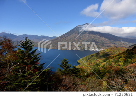 To木縣日光市中禪寺湖秋季 To木縣日光市中禪寺湖秋季 71250651