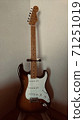 Electric guitar fender 71251019