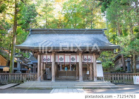 長野縣Su訪大社上神社本宮神社 長野縣Su訪大社上神社本宮神社 71254763