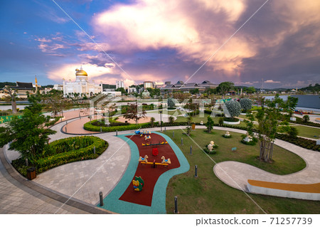 文萊50週年公園和老清真寺 71257739