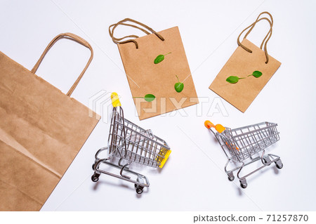 eco-friendly packaging, eco bag, top view, paper packaging Shopping, sale minimal concept. flat lay 71257870