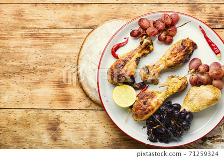 Baked chicken drumsticks Baked chicken drumsticks 71259324