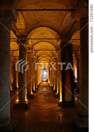 Underground Basilica Cistern Yerebatan Sarnici in Istanbul, Turkey. Cistern in Istanbul underground. Basilica showplace in Istanbul 71261880