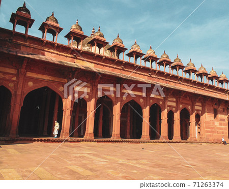 Abandoned ghost city of Fatehpur Sikri, Agra, India Abandoned ghost city of Fatehpur Sikri, Agra, India 71263374