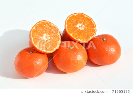 Mandarin orange (Koyasu Ohara) Mandarin orange (Koyasu Ohara) 71265155