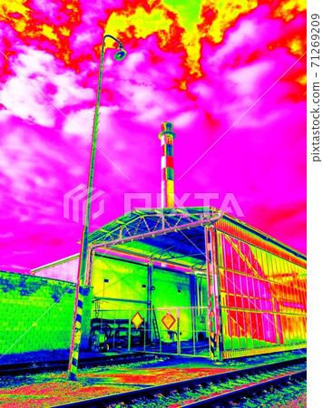 Warmth waste. Technical analysis of heat losses of a municipal heating plant Warmth waste. Technical analysis of heat losses of a municipal heating plant 71269209
