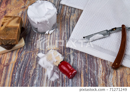 Top view tools for shaving. Top view tools for shaving. 71271249