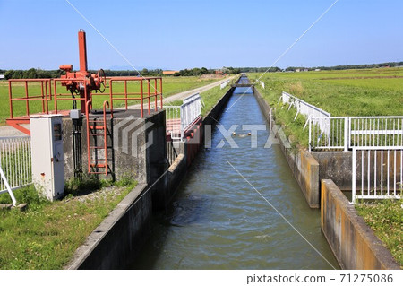 農業水路（北海道七沼町） 71275086