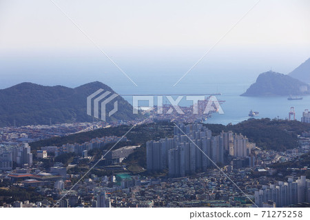 Busan Yeongdo-gu Busan port scenery Busan Yeongdo-gu Busan port scenery 71275258