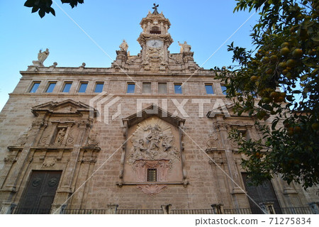 Spain Valencia 71275834