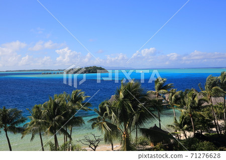 View from the hotel in Tahiti 71276628