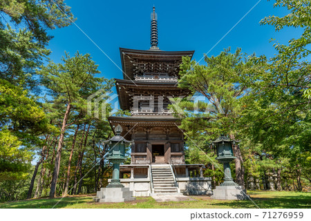 Noto longevity Buddha 71276959