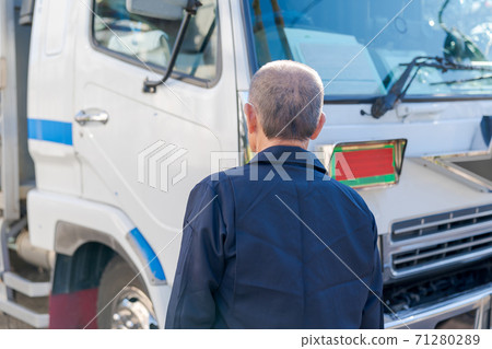 卡車司機 71280289
