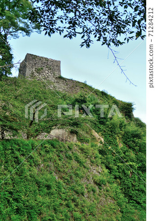 奧卡城堡廢墟 71284212