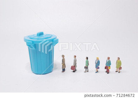 a People standing in line to trash , unemployed a People standing in line to trash , unemployed 71284672