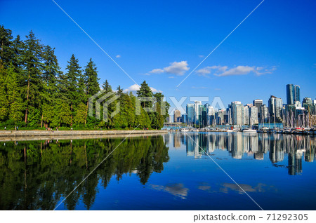 Port of Vancouver Reflection Port of Vancouver Reflection 71292305