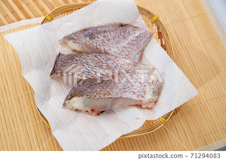 鯛魚片 71294083