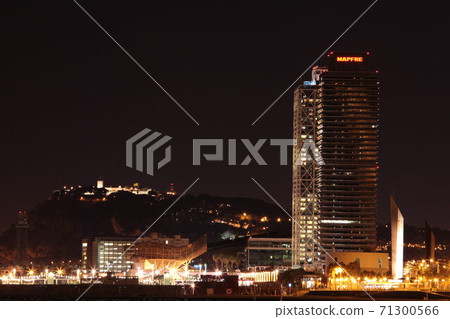 Torre Mapfre and Hotel Arts Barcelona, Spain Torre Mapfre and Hotel Arts Barcelona, Spain 71300566