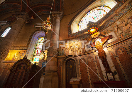 Interior of Basilica de Tibidabo, Barcelona, Spain 71300607