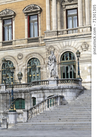 Bilbao City Hall Bilbao City Hall 71301305