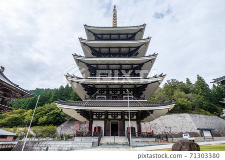 長樂寺（田島大佛，田島大佛）：五層寶塔 71303380