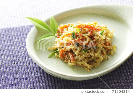 Stir-fried cod roe and thread konjac 22 Stir-fried cod roe and thread konjac 22 71304214