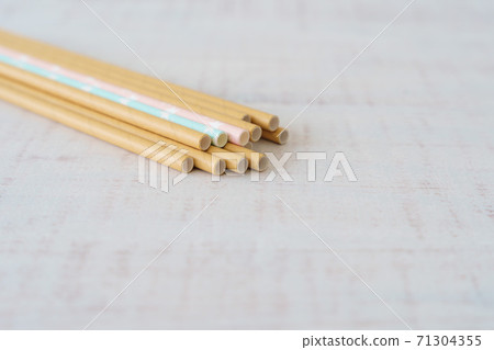 紙秸稈生態形象 紙秸稈生態形象 71304355
