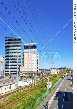 [神奈川縣]海老名站前的都市風景 71304671