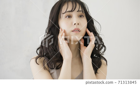 Women's beauty beauty Women's beauty beauty 71313845