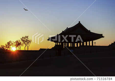 水原華城 水原華城 71316784