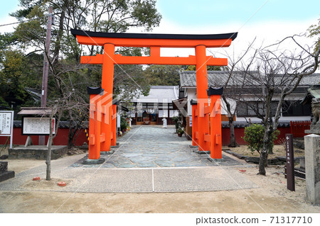 Tamatsushima Shrine Wakanoura Wakayama City 71317710