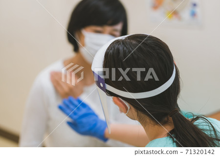 physician, female, lady 71320142