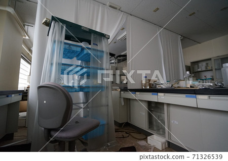 Ruins Shigeta Animal Pharmaceutical Industry Biohazard Research Institute Oyabe City, Toyama Prefecture Ruins Shigeta Animal Pharmaceutical Industry Biohazard Research Institute Oyabe City, Toyama Prefecture 71326539