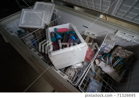 Ruins Shigeta Animal Pharmaceutical Industry Biohazard Research Institute Oyabe City, Toyama Prefecture 71326695