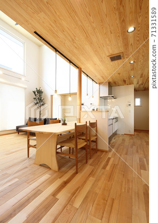 Stylish living dining kitchen image 71331589