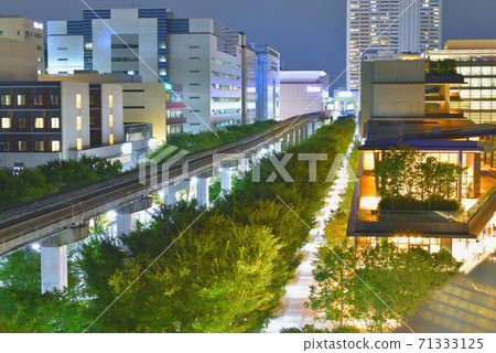 Overlooking JR Tachikawa Station from GREEN SPRINGS Overlooking JR Tachikawa Station from GREEN SPRINGS 71333125